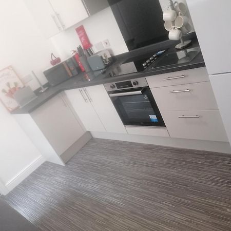 Rossy Home Of Relaxations Stoke-on-Trent Екстериор снимка