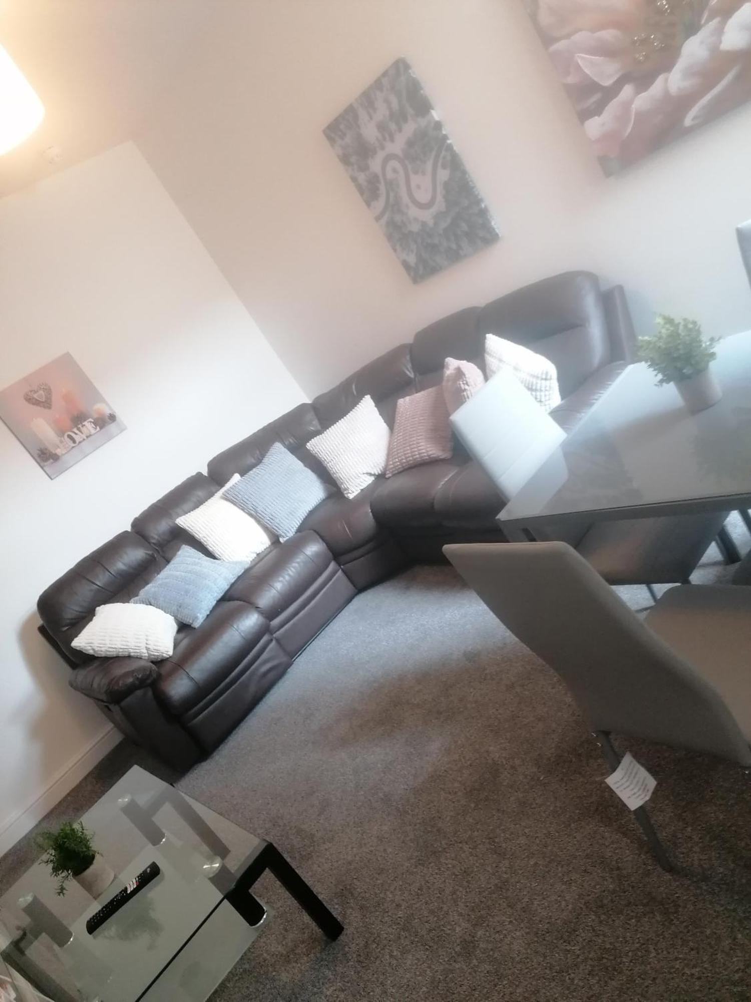 Rossy Home Of Relaxations Stoke-on-Trent Екстериор снимка
