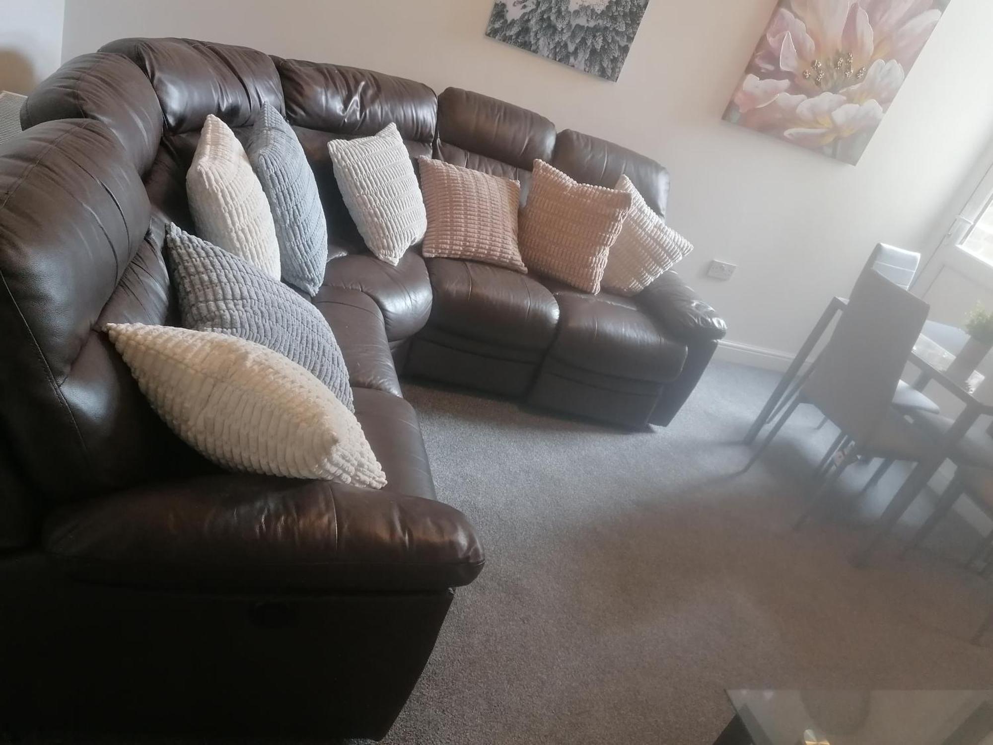 Rossy Home Of Relaxations Stoke-on-Trent Екстериор снимка